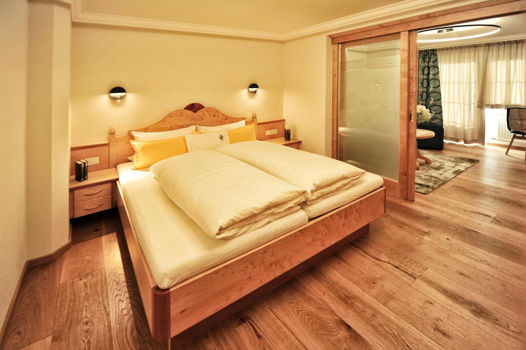 אישגל Hotel Jaegerhof מראה חיצוני תמונה