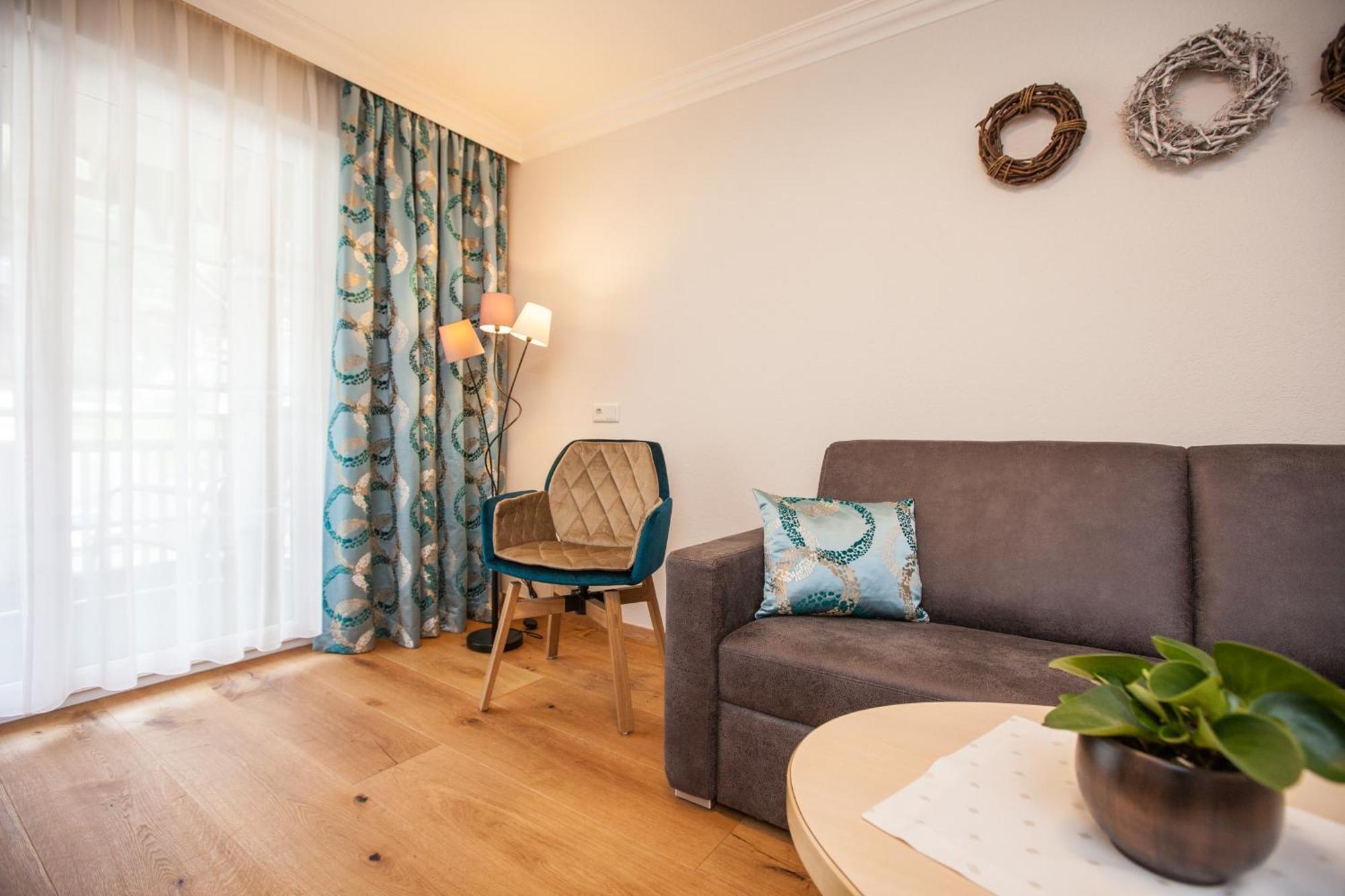 אישגל Hotel Jaegerhof מראה חיצוני תמונה