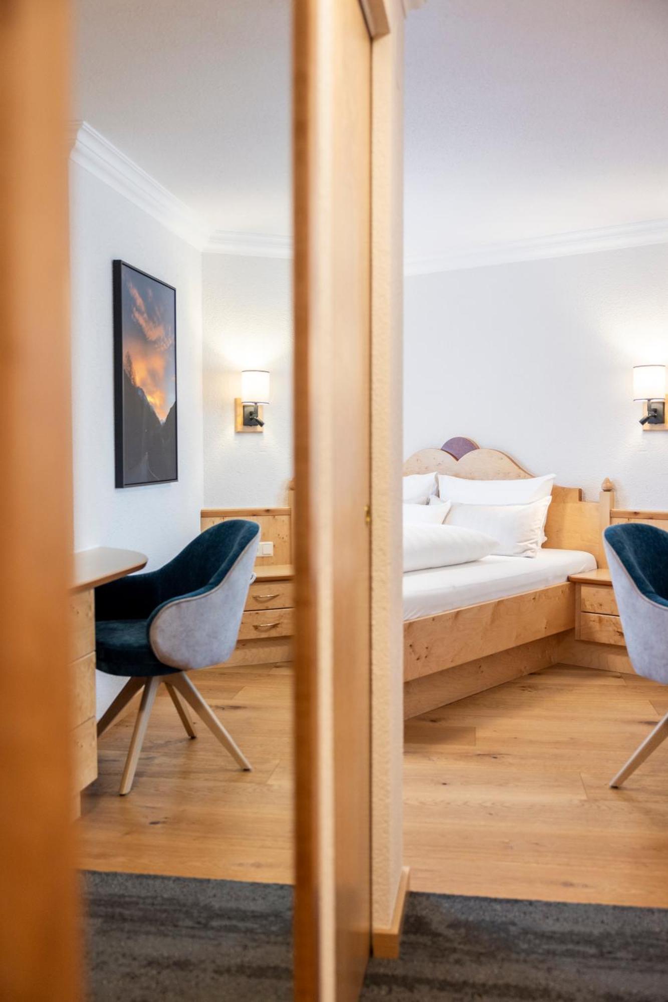 אישגל Hotel Jaegerhof מראה חיצוני תמונה