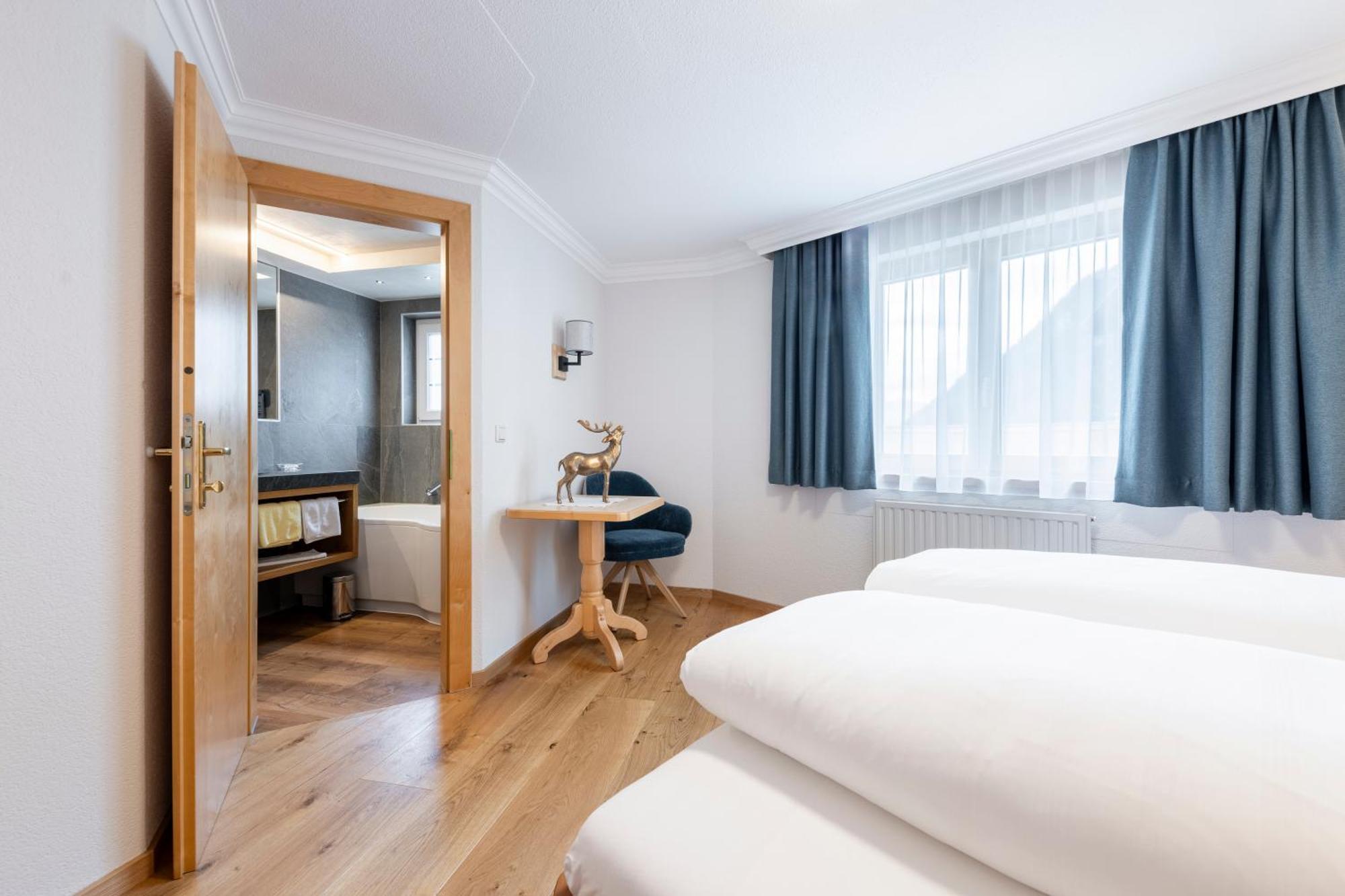 אישגל Hotel Jaegerhof מראה חיצוני תמונה